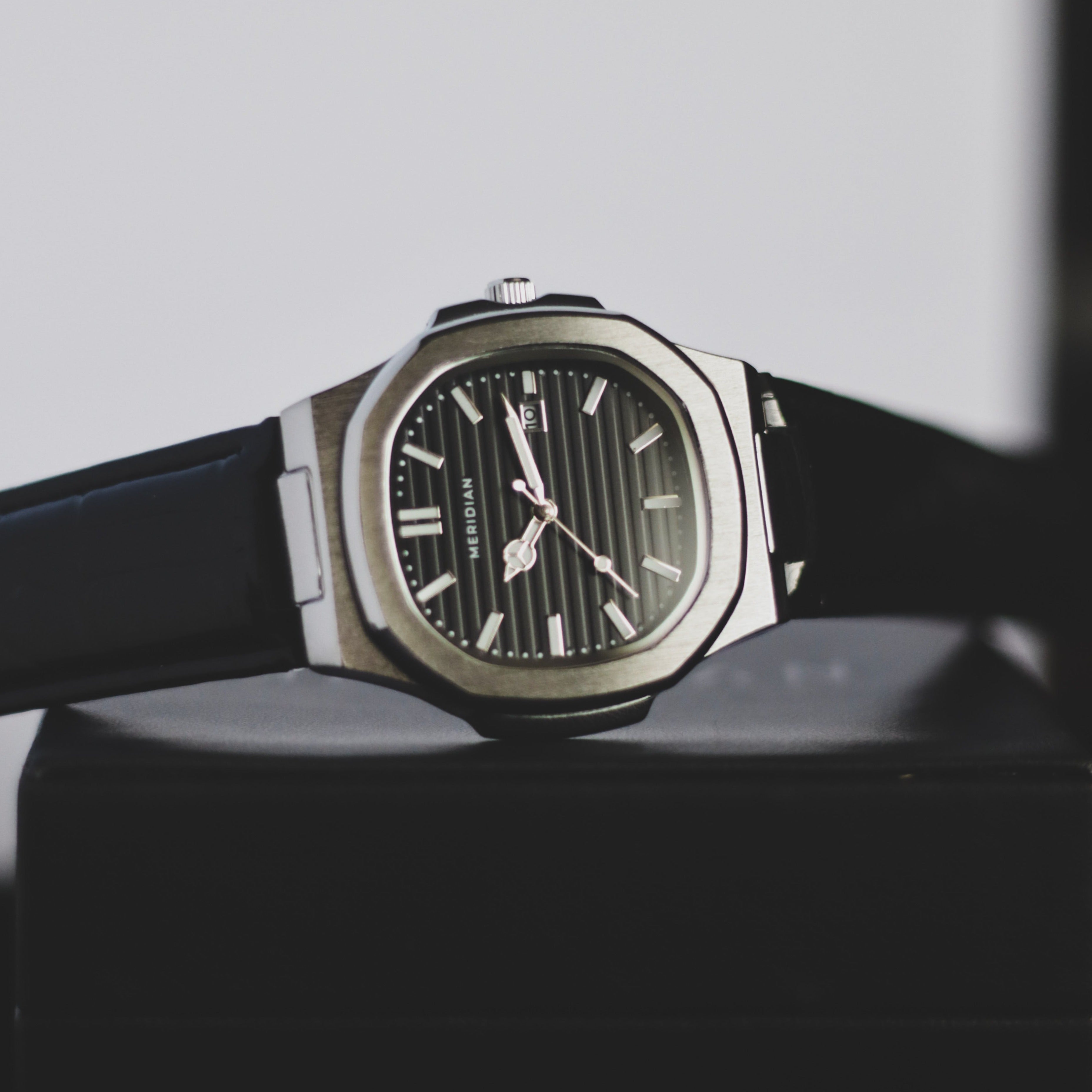 Tokyo // Silver, Black, Leather