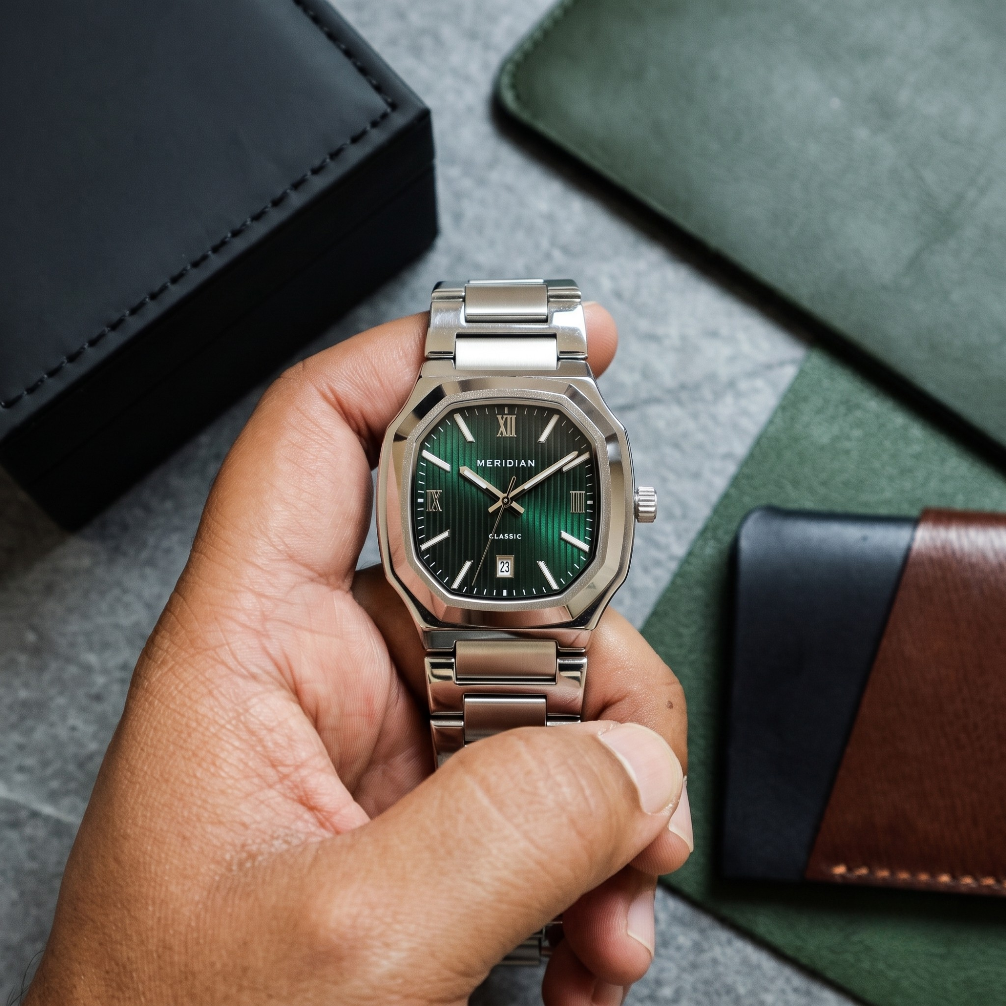 Classic // Silver & Green