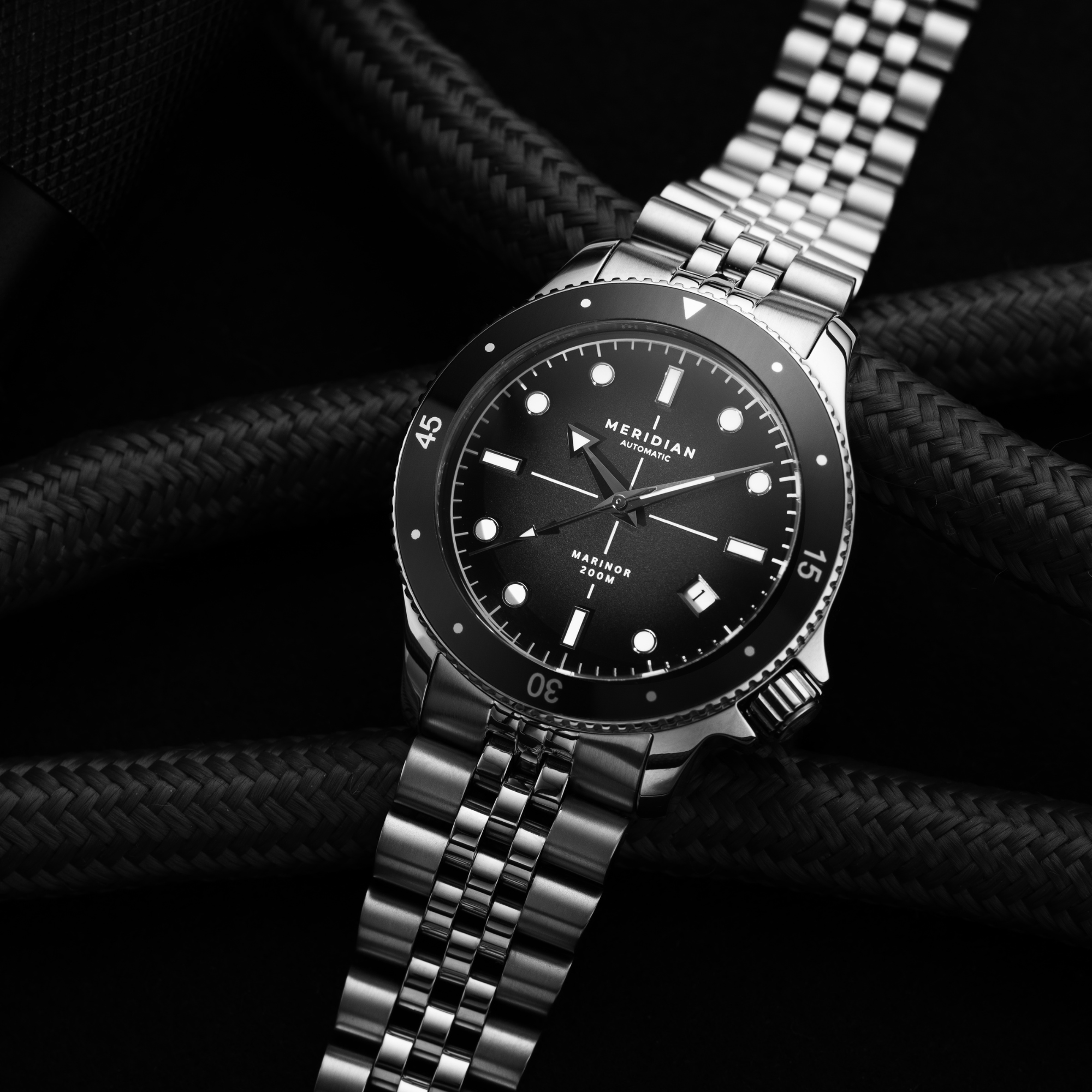 Marinor // Graphite Grey