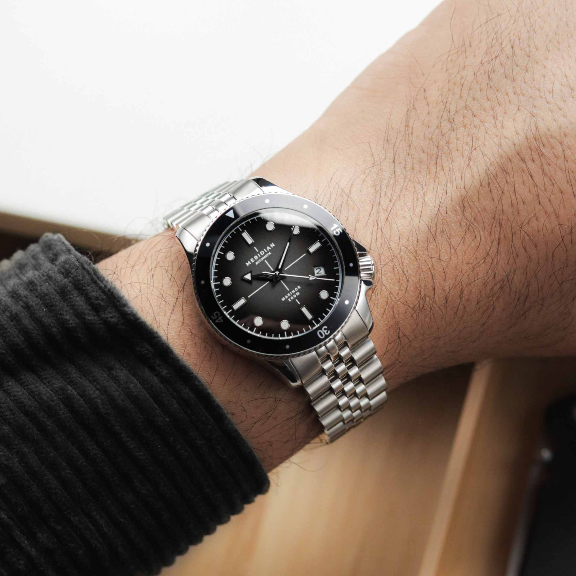 Marinor // Graphite Grey