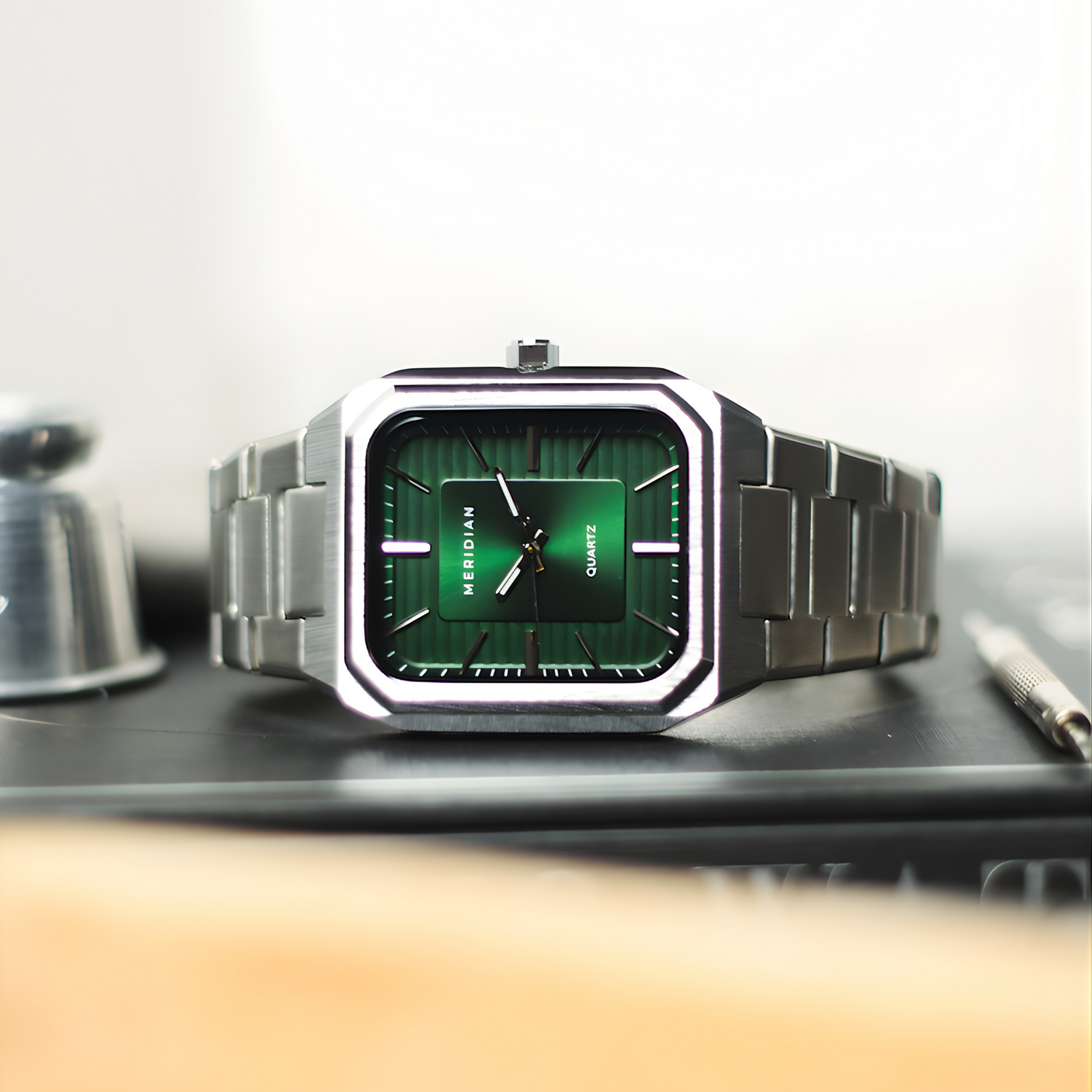 Classic // Silver & Green