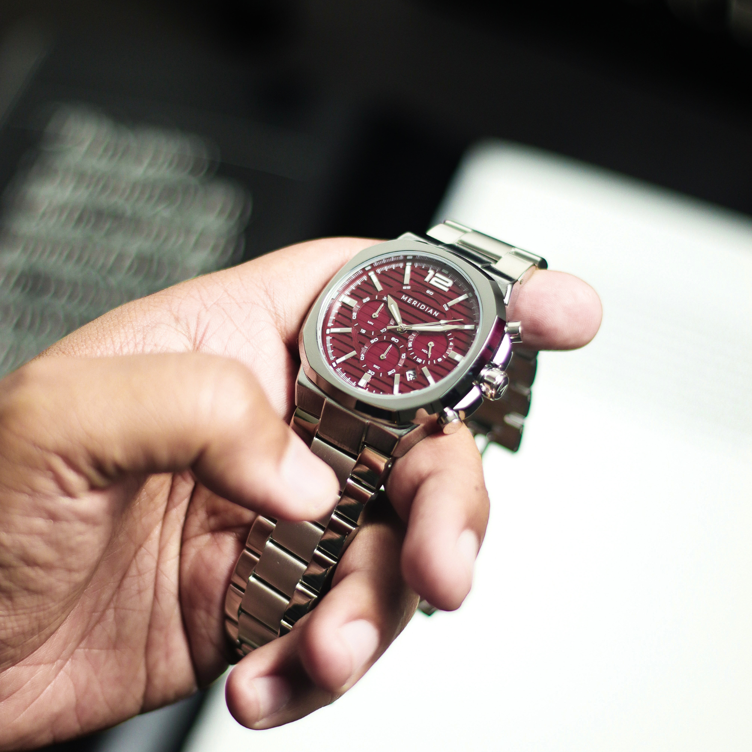 Prestige Chronograph // Silver & Red