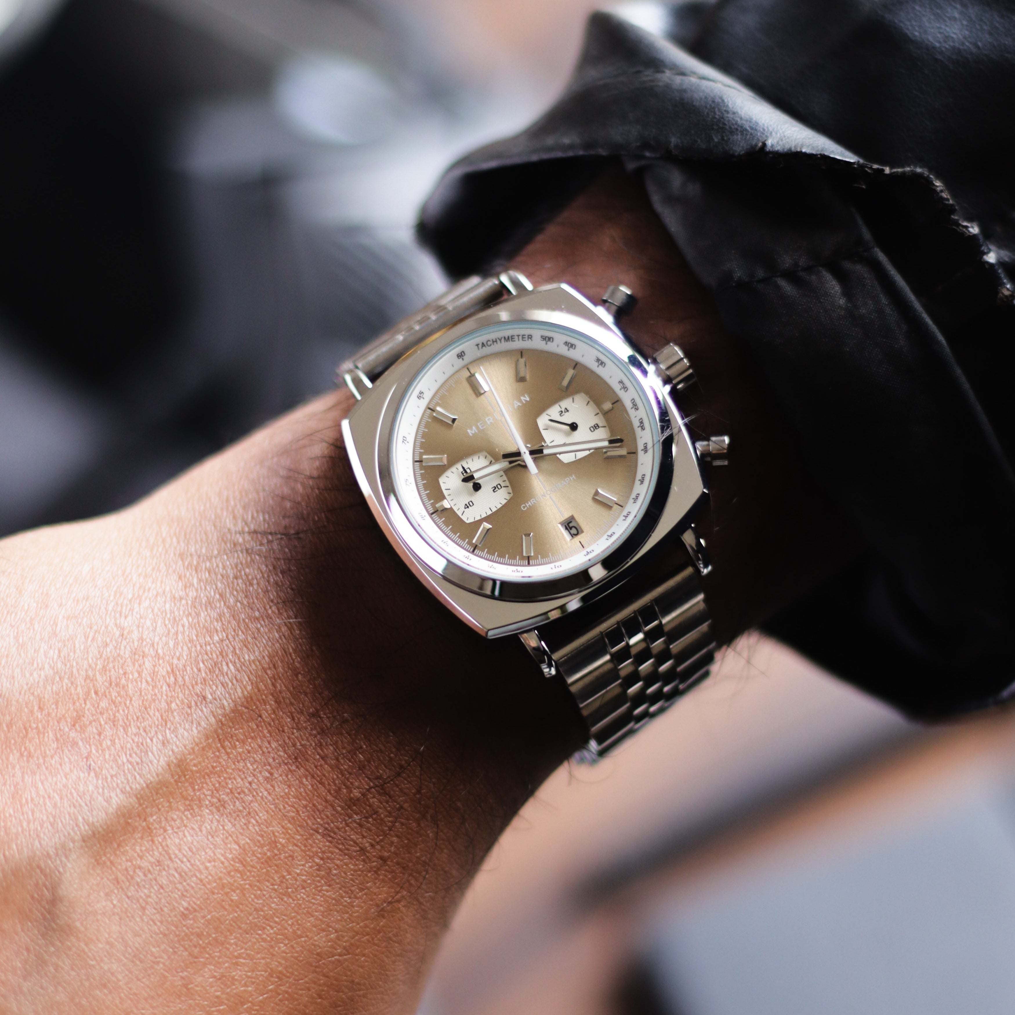 Chrono // Silver & Champagne