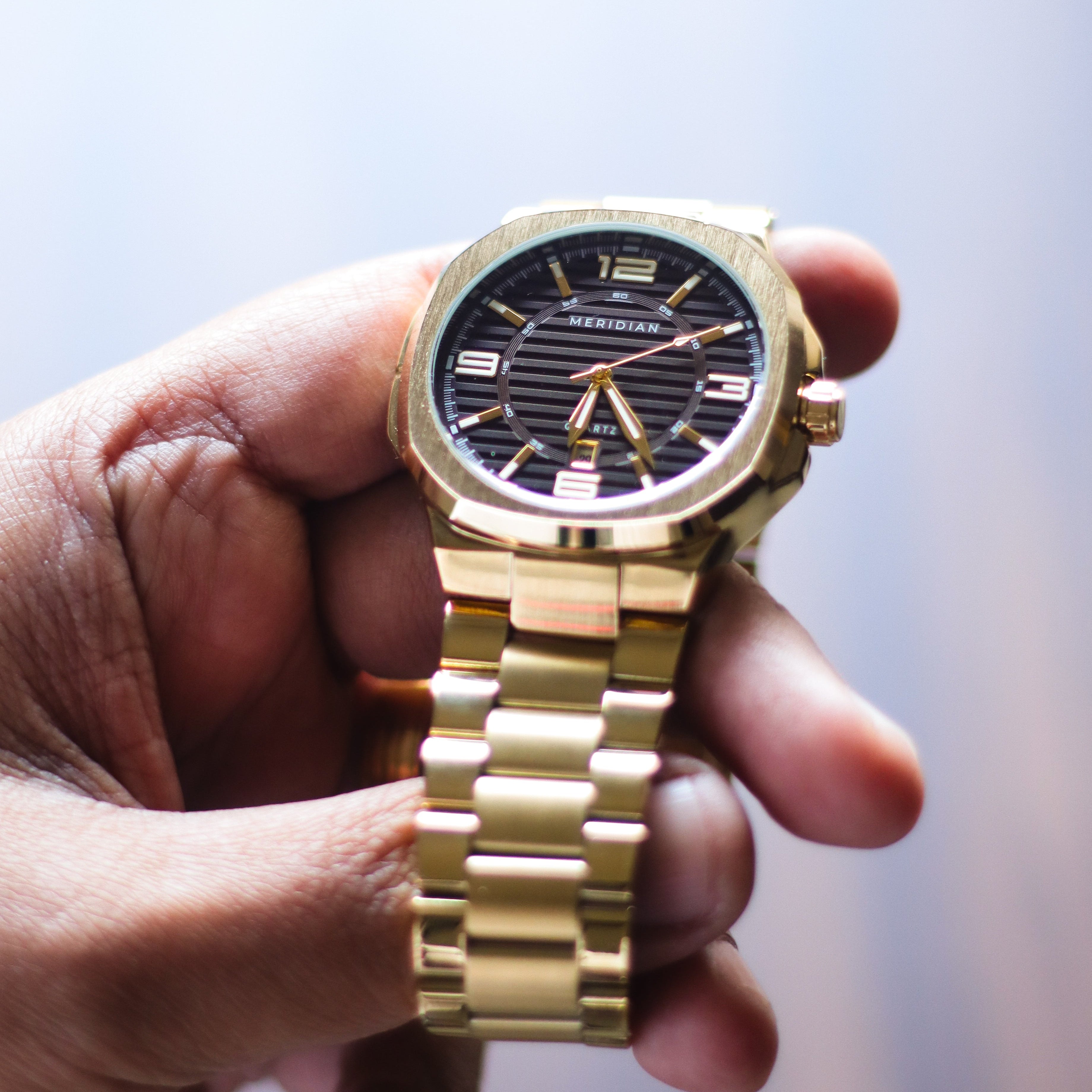 Prestige // Gold & Brown