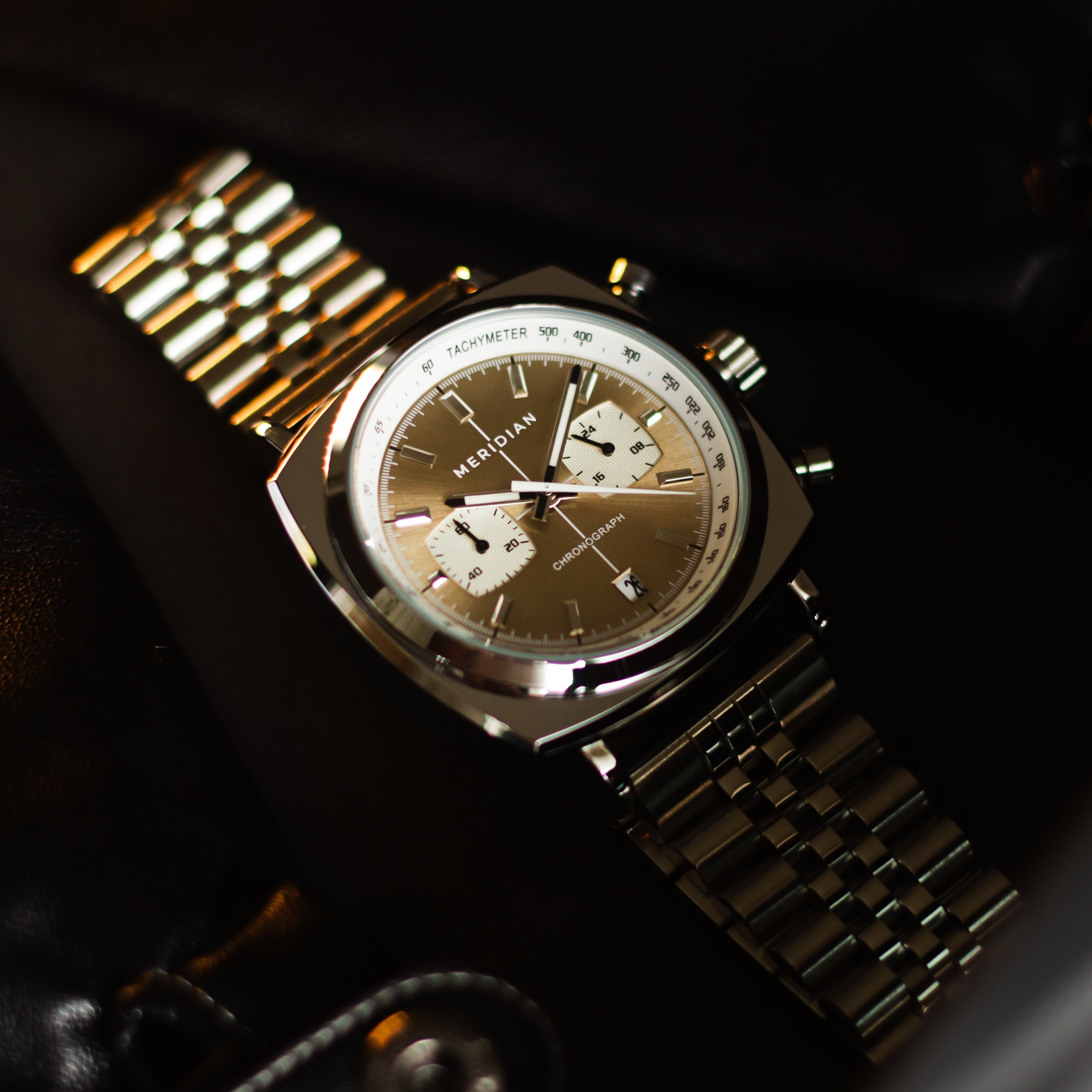 Chrono // Silver & Champagne