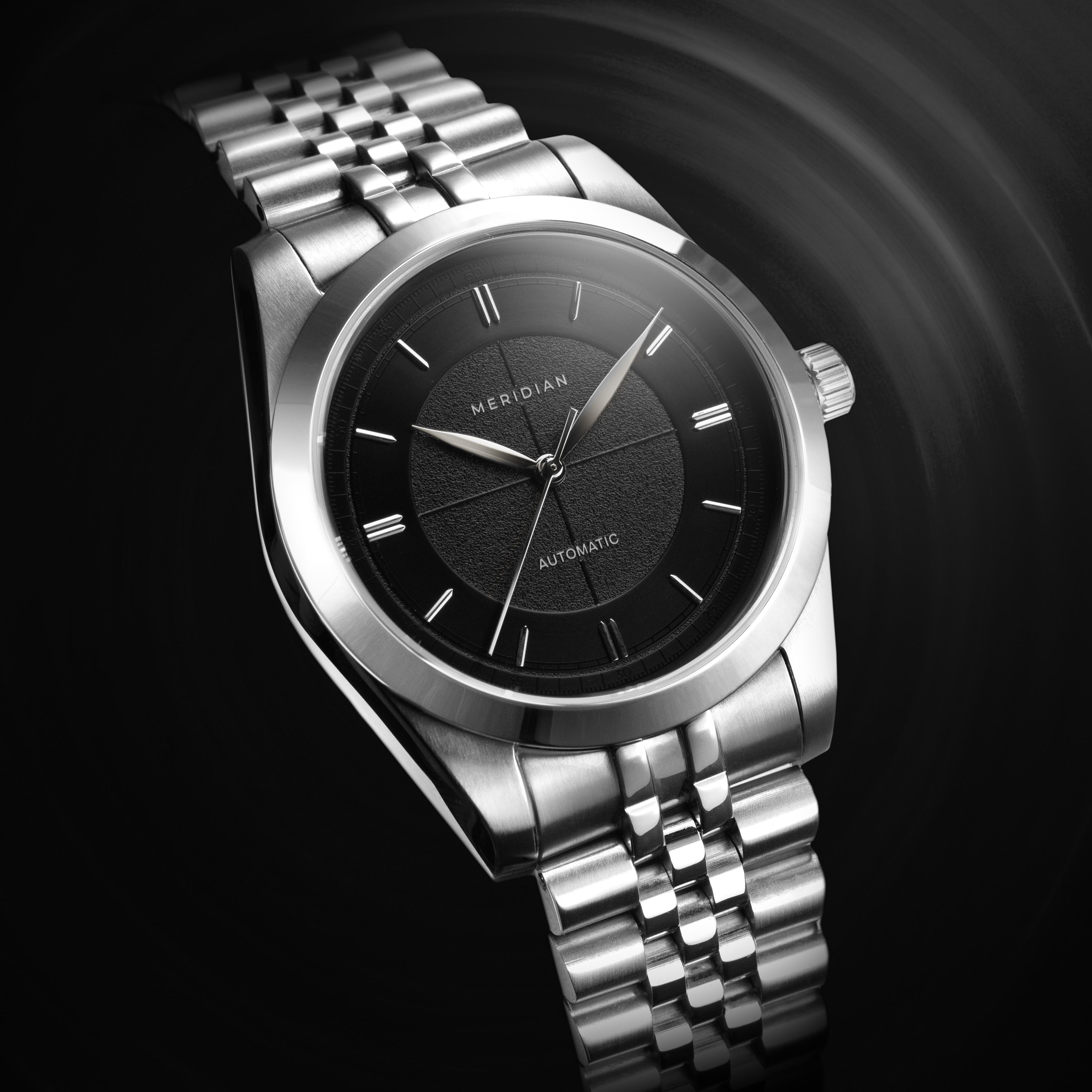 Equinox // Eclipse Black
