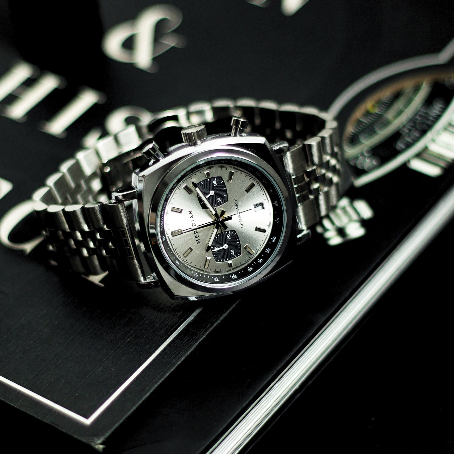 Chrono // Silver & Panda