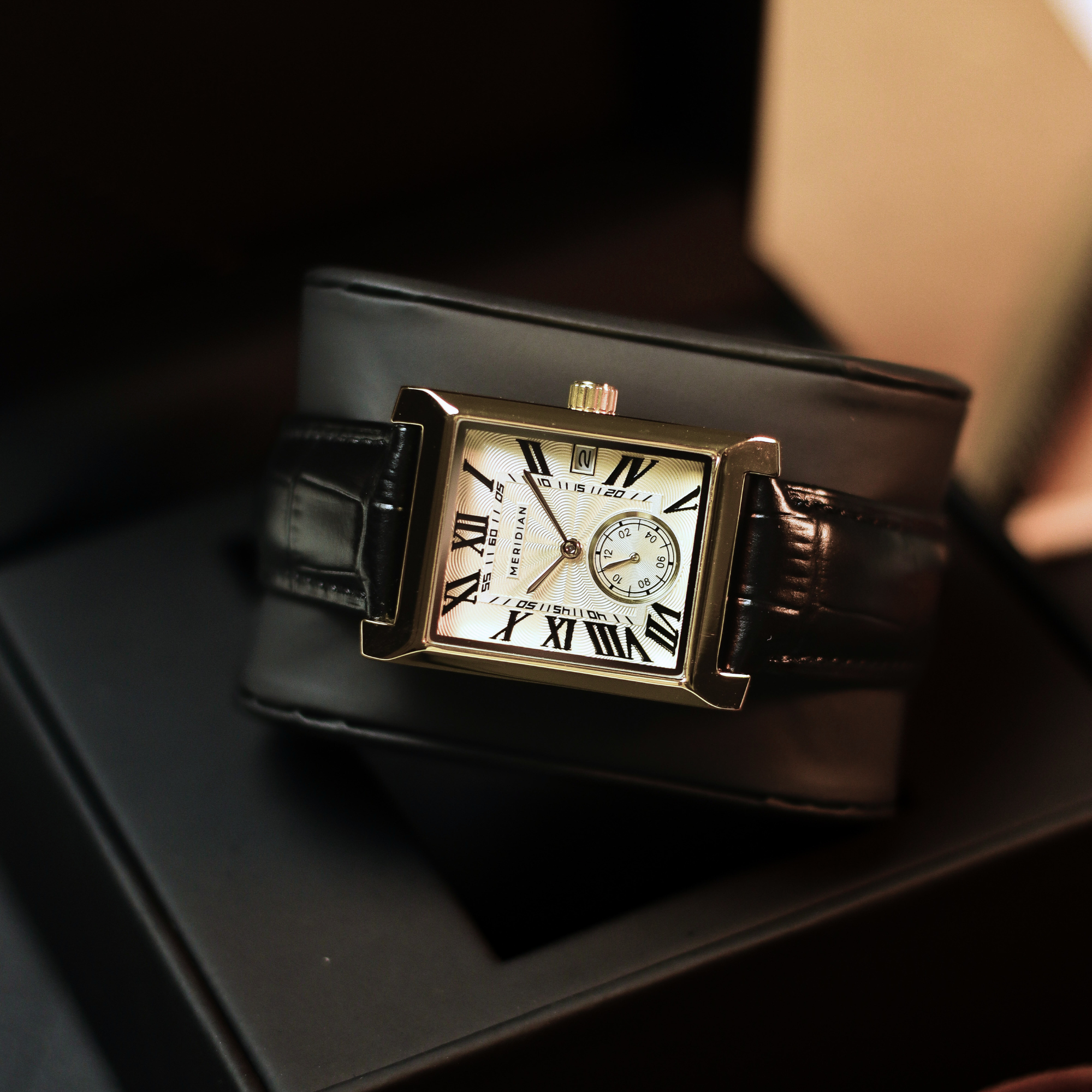 Heritage // Champagne Gold Leather