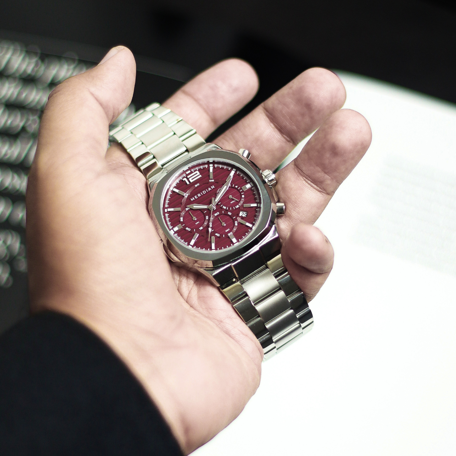Prestige Chronograph // Silver & Red