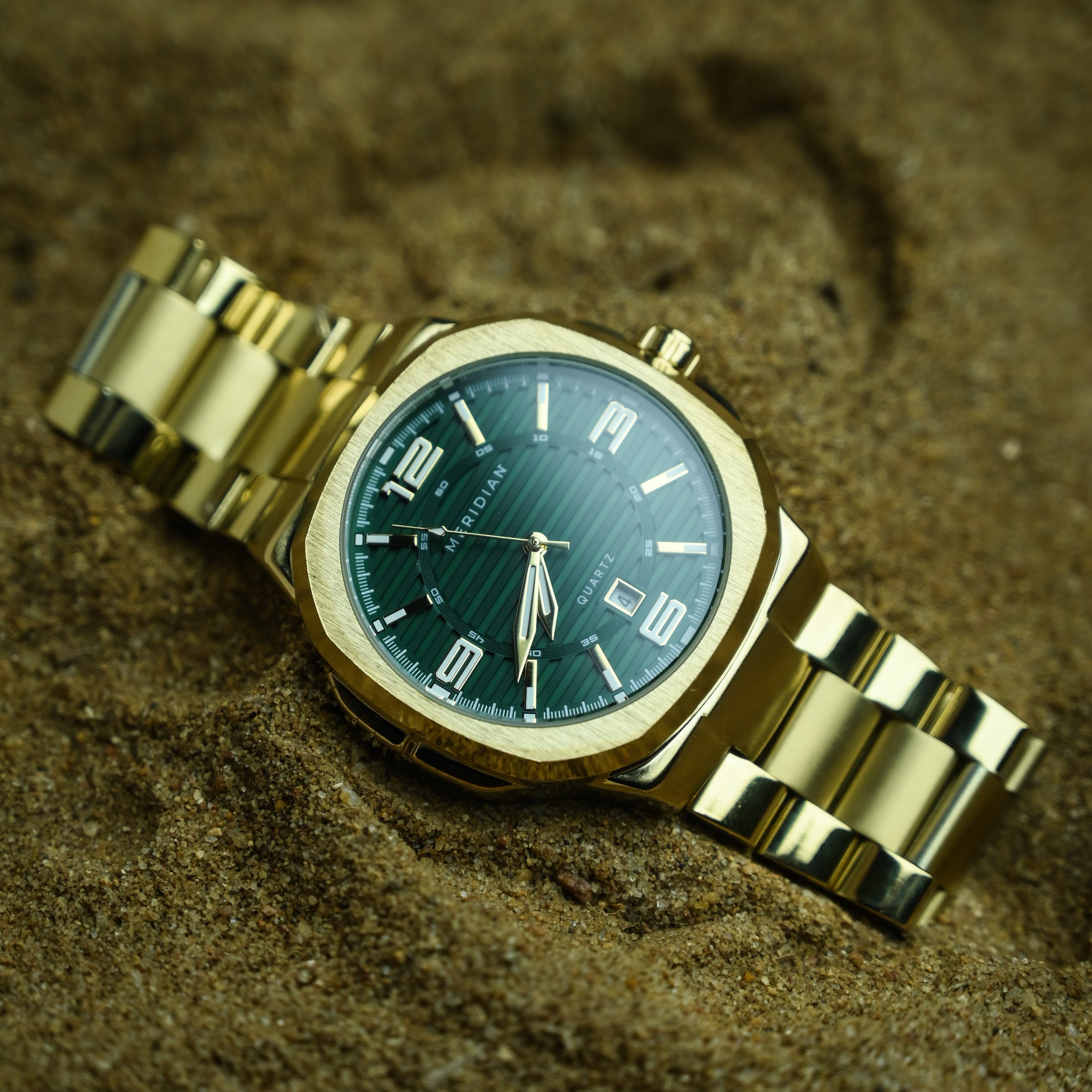 Prestige // Gold & Green