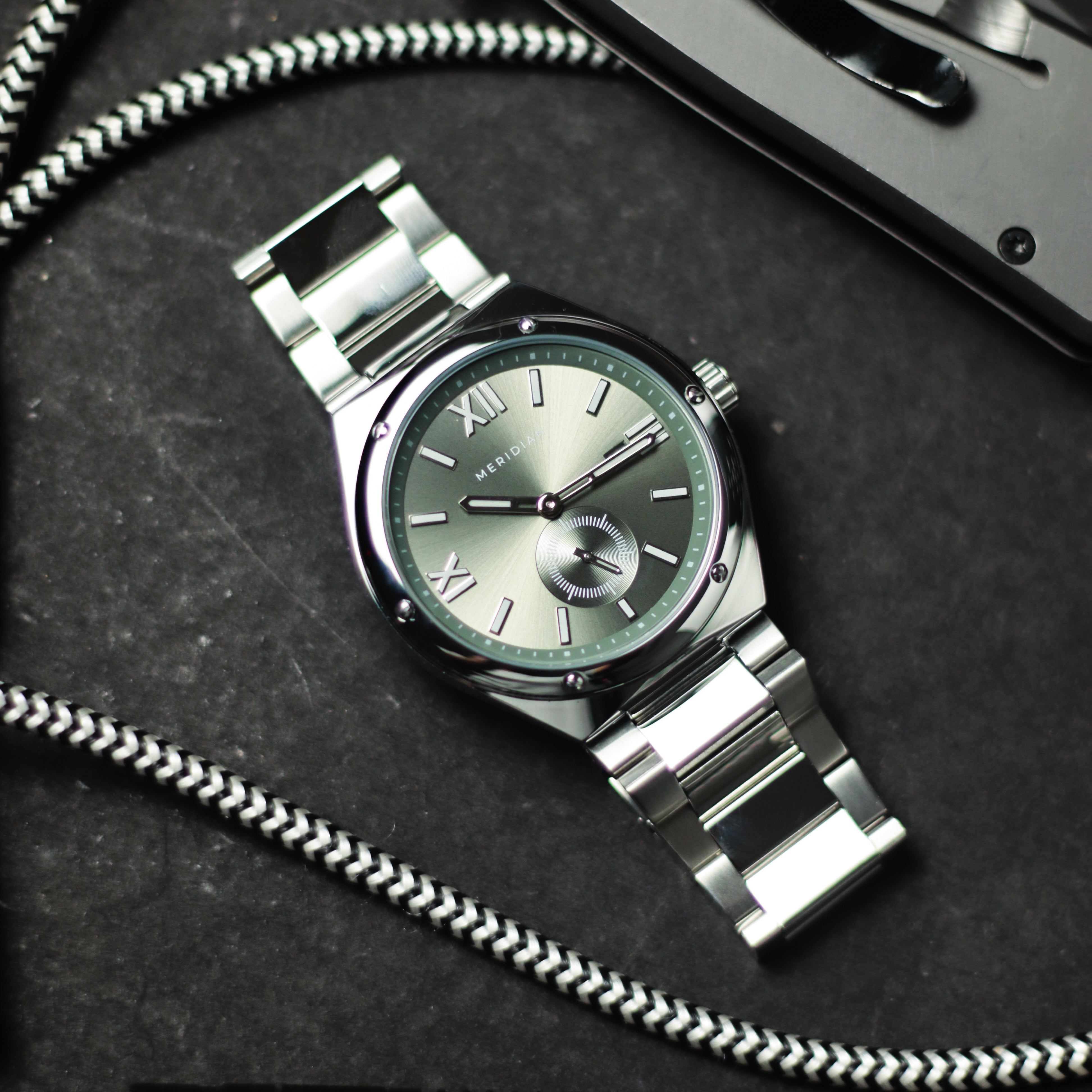 Legacy // Silver & Grey