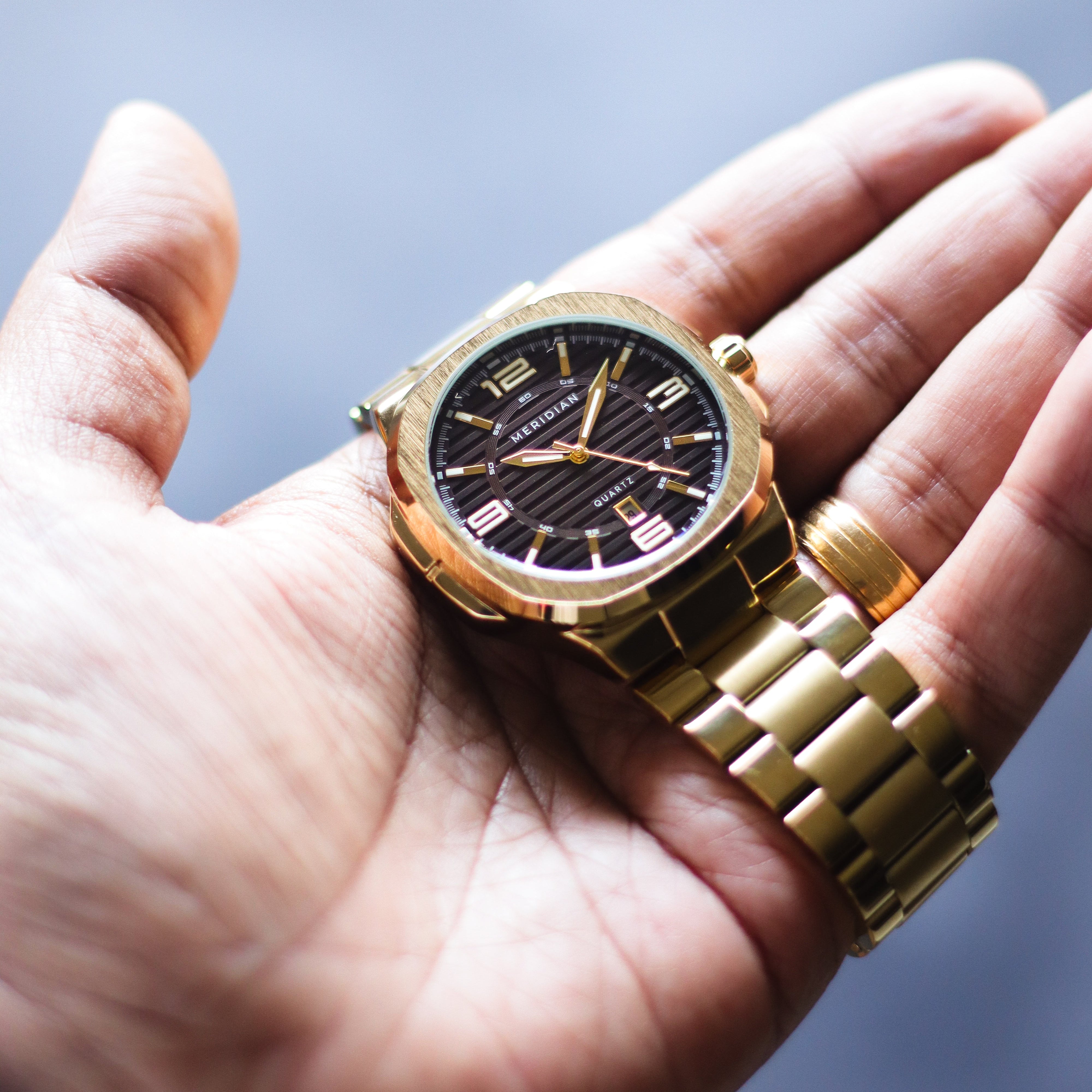 Prestige // Gold & Brown