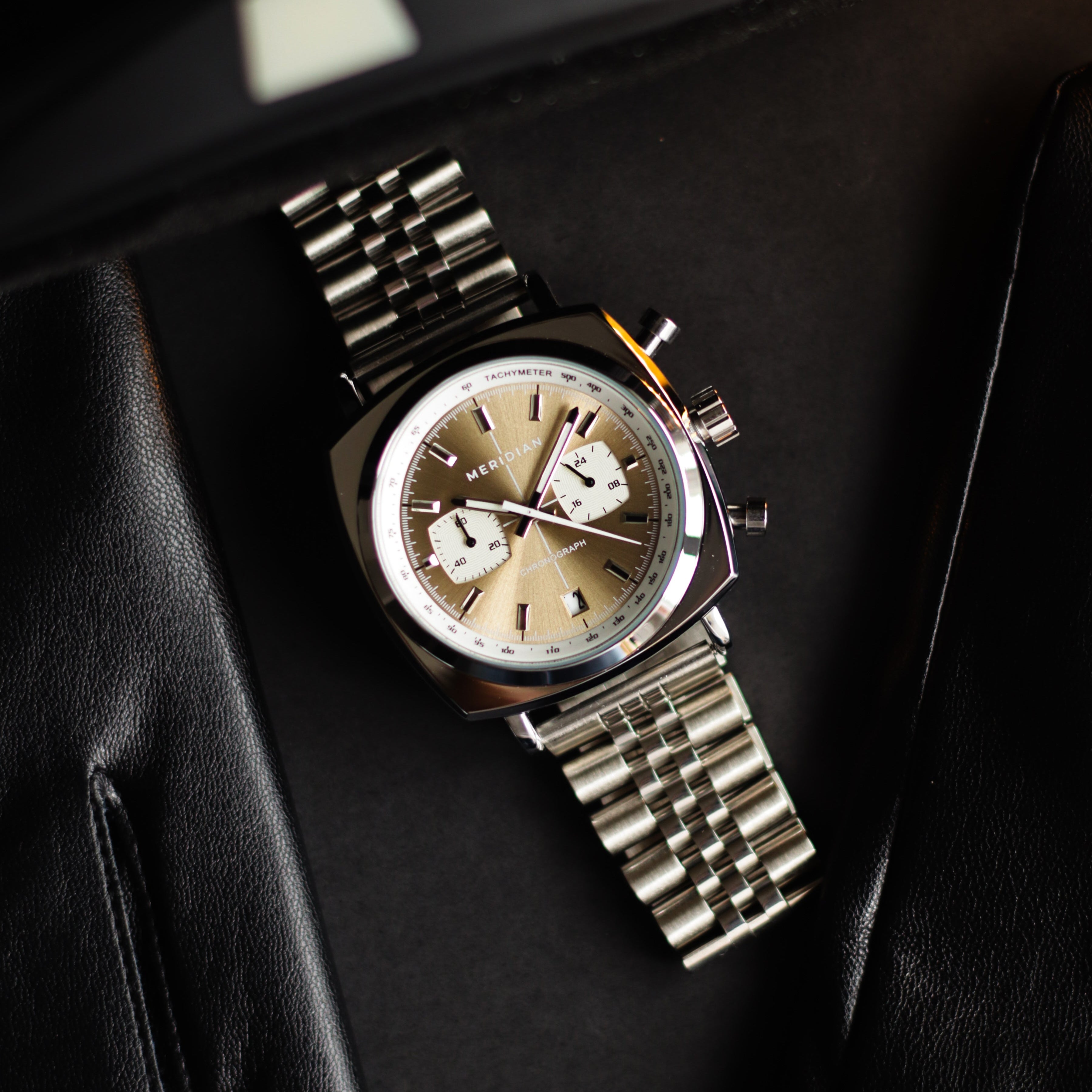 Chrono // Silver & Champagne